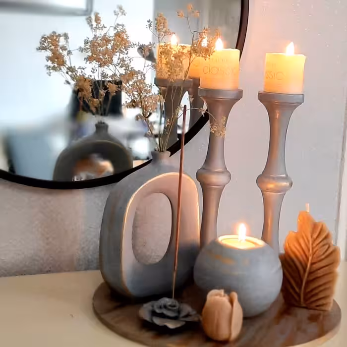 گلدان و شمعدان دکوری  دست سازه های مینو      هزینه ارسال کالا بصورت پس کرایه