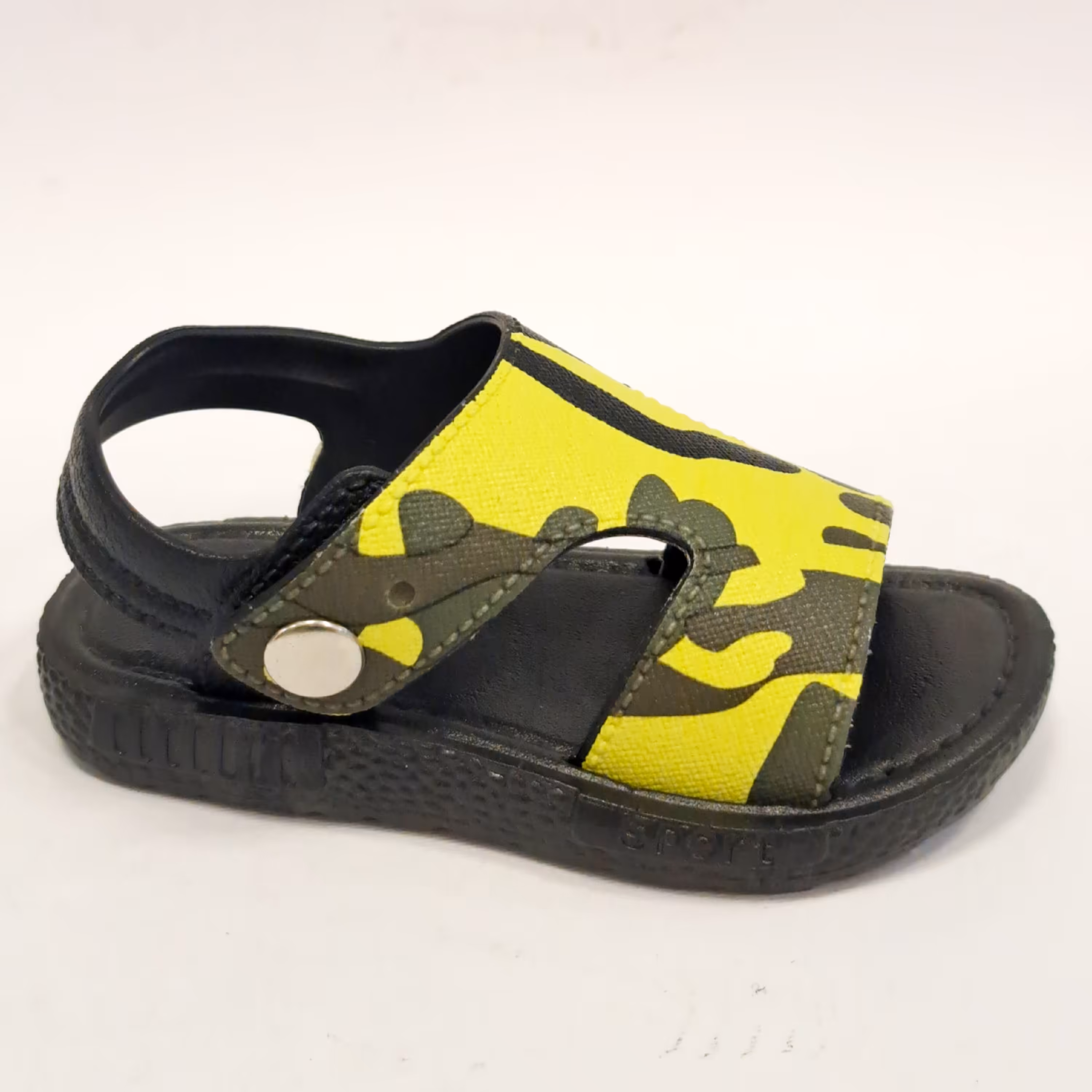 صندل پسرانه کفش کودک پلاستیکی دکمه دار  رنگ زرد سایز 22