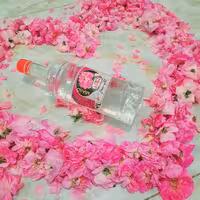 گلاب ممتاز 24 کیلو گل میعاد(یک لیتری)