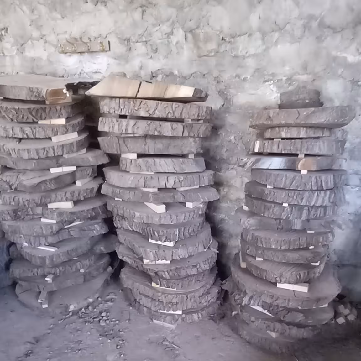 چوب هزینه ارسال پس کرایه میباشد