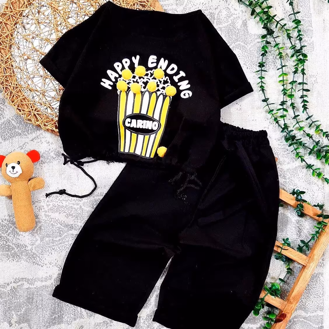 کراپ شلوارک مشکی لنین سایز  45  50  55  60