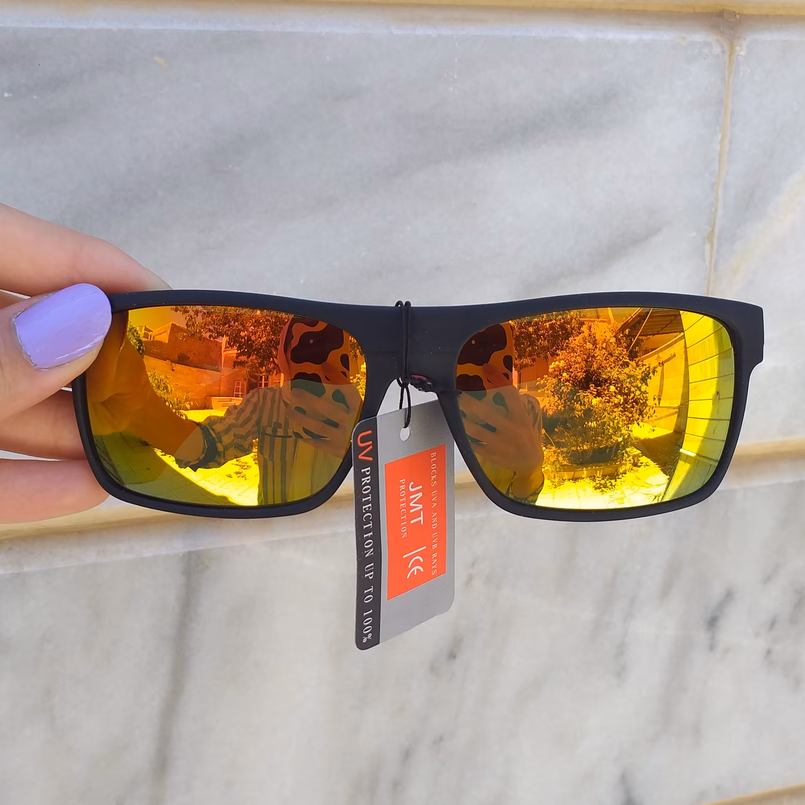 عینک آفتابی رنگی