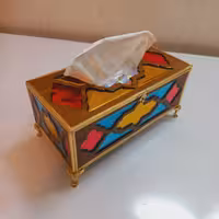 جای دستمال کاغذی طرح گره چینی ( اُرسی) (پس کرایه)