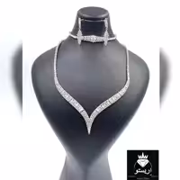 سرویس نقره بسیار شیک جناقی امرالد با عیار 925 و آبکاری طلاسفید دقیقا مشابه نمونه طلا