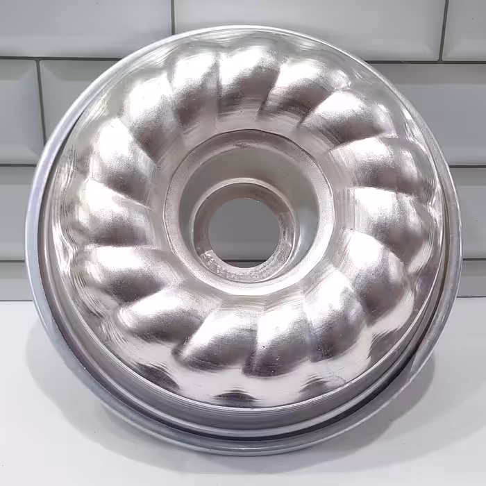 قالب آلومینیومی طرح 1006 قطر 19 سانت ارتفاع 6 سانت(مخصوص کیک و دسر)