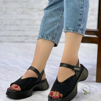 صندل طبی نگین دار را