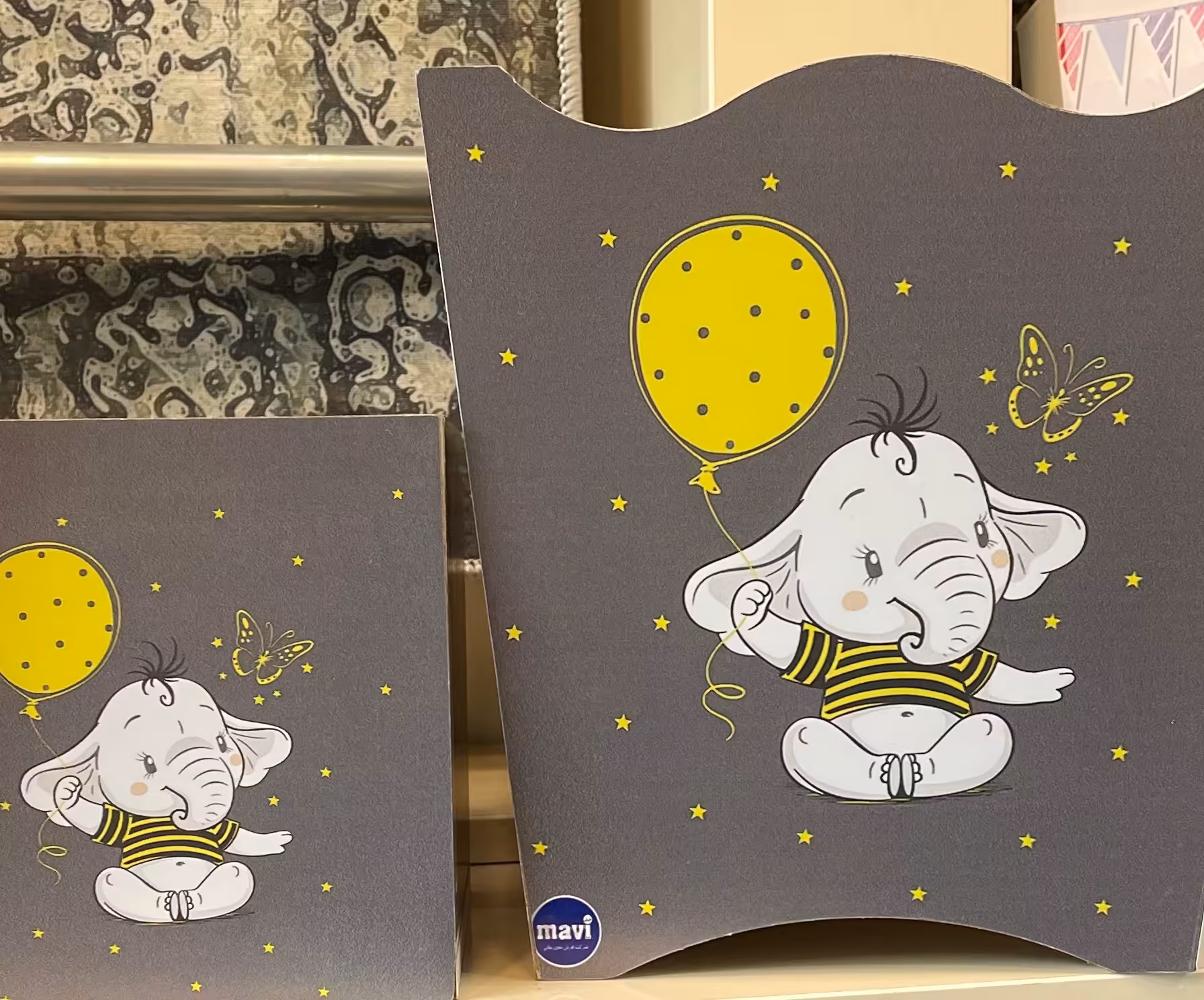 سطل و جادستمالی چوبی