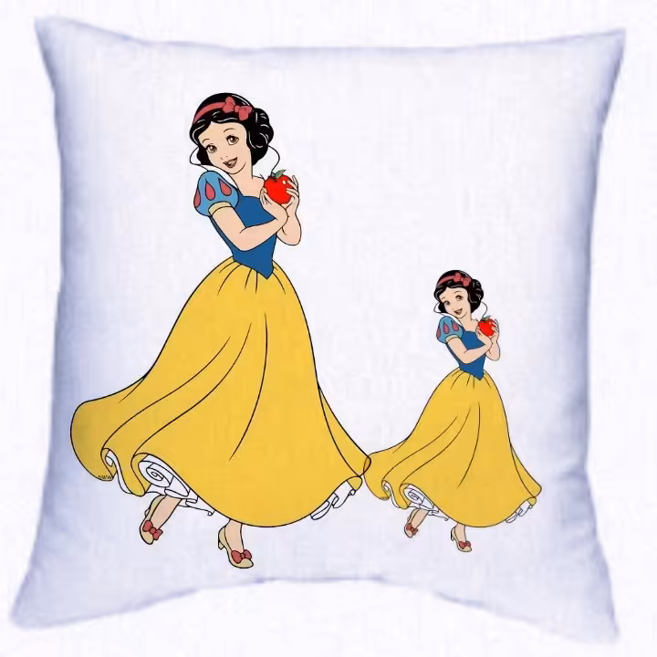 کاور کوسن سفید طرح  کارتونی  سفید برفی