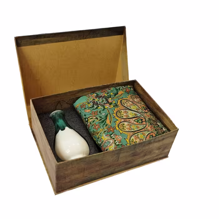 ست هدیه گلدان سرامیکی و رومیزی ترمه 1در1 به همراه جعبه هارد باکس 