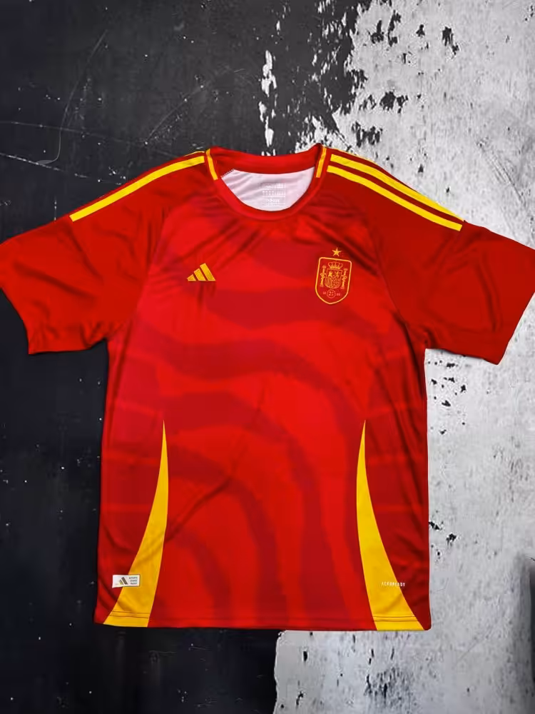 لباس اول اسپانیا 2024 هواداری