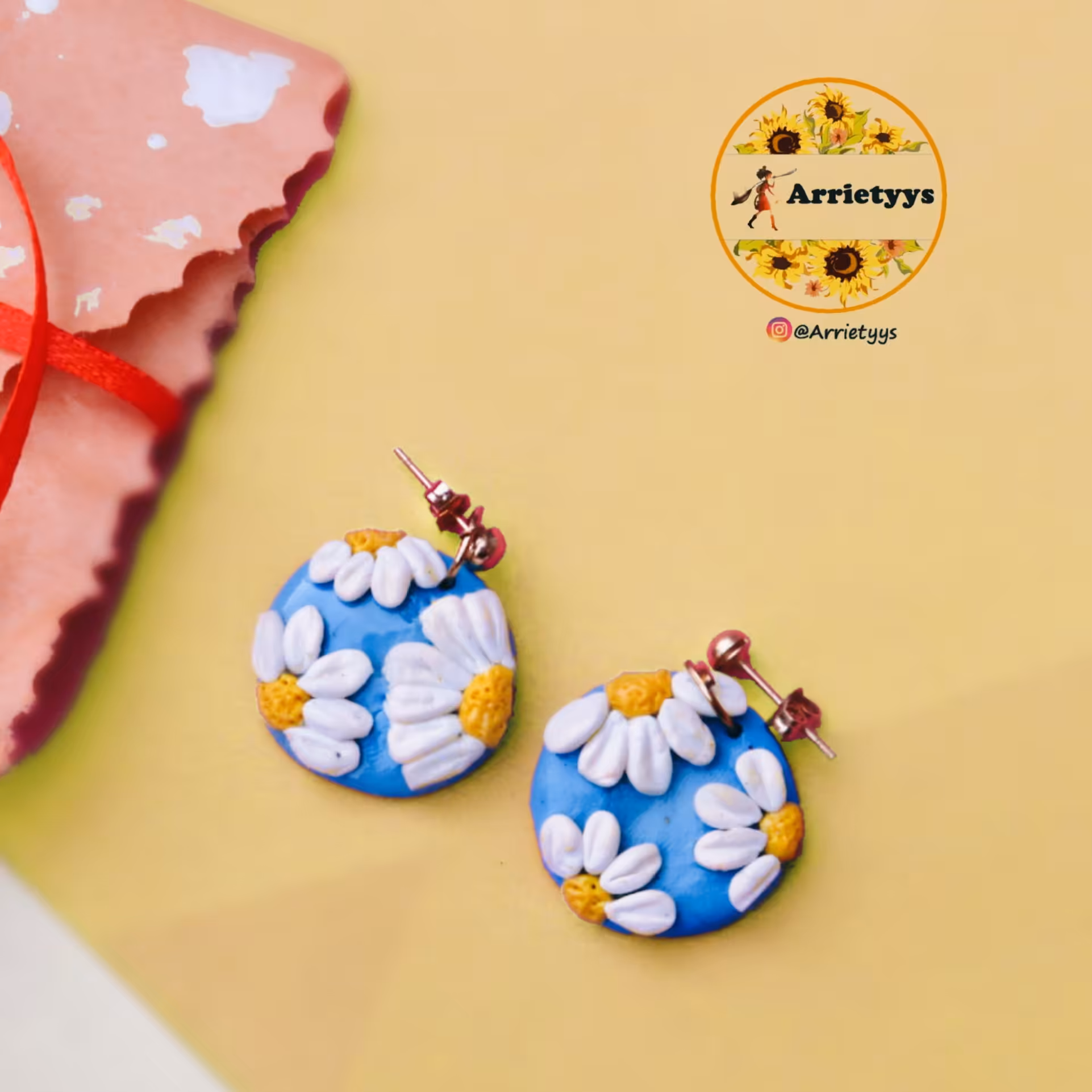 گوشواره بابونه