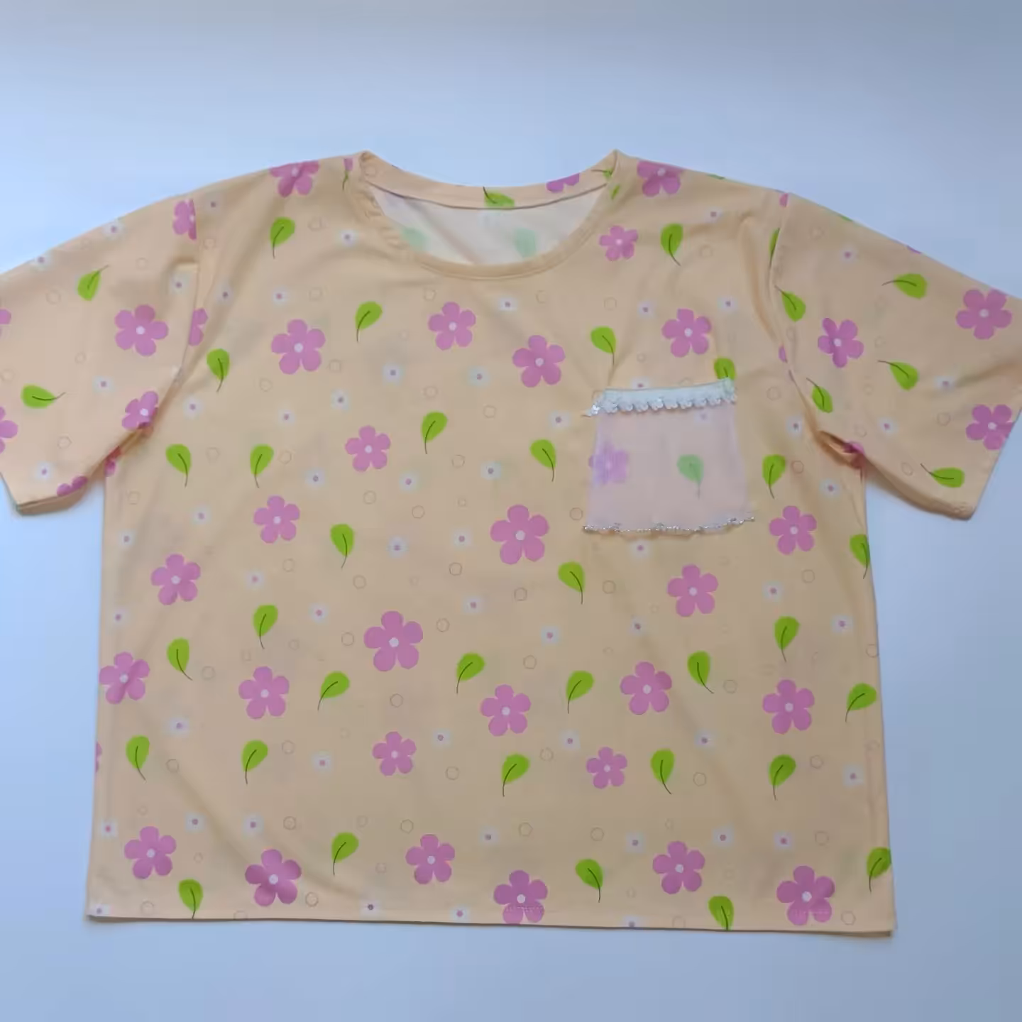 کراپ تیشرت یقه گرد گلدار زنانه و دخترانه
