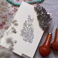 مهر دستساز گل و پروانه