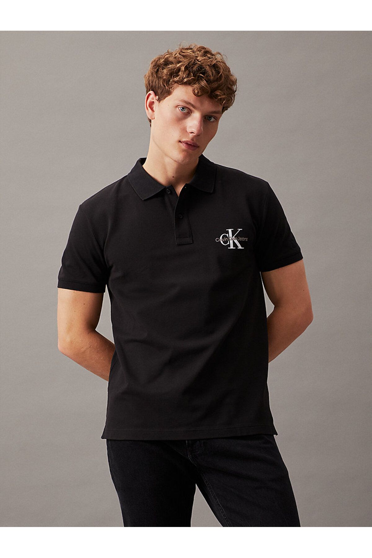 تی شرت مشکی مردانه منولولوک اورجینال Calvin Klein