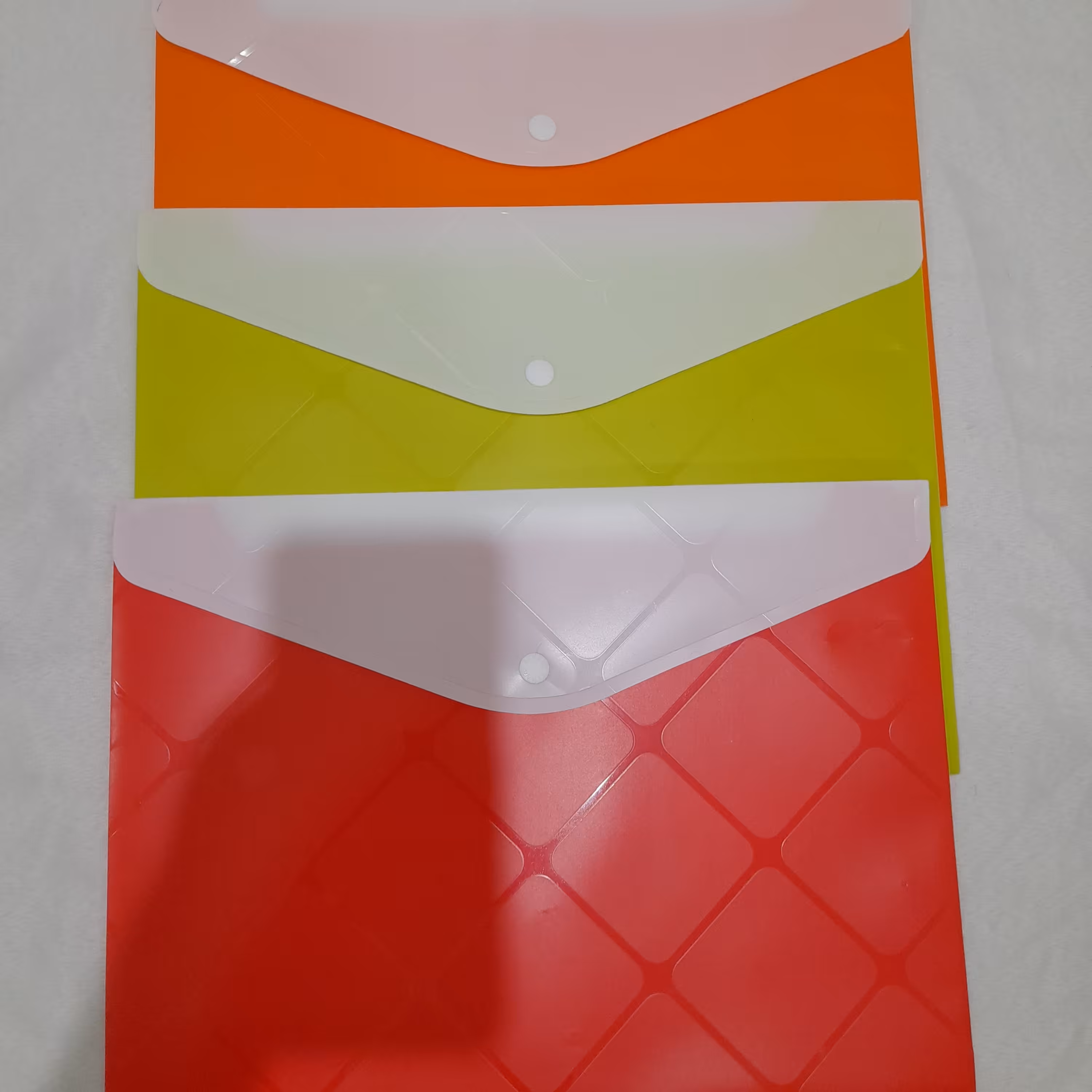 پوشه دکمه دار  طرح جدید