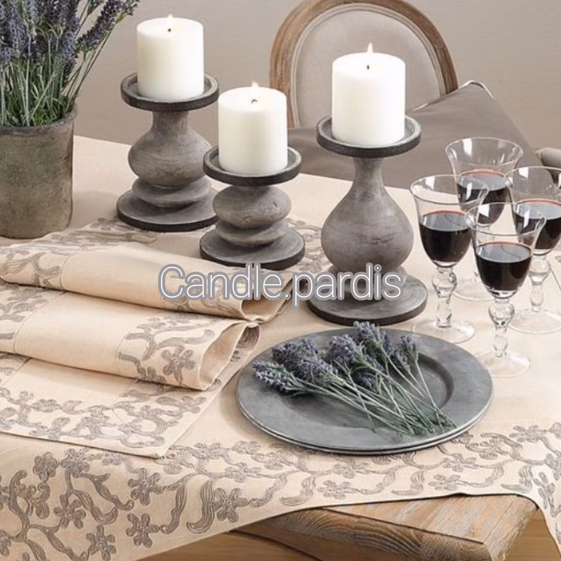 شمع تزیینی ساده مخصوص جاشمعی