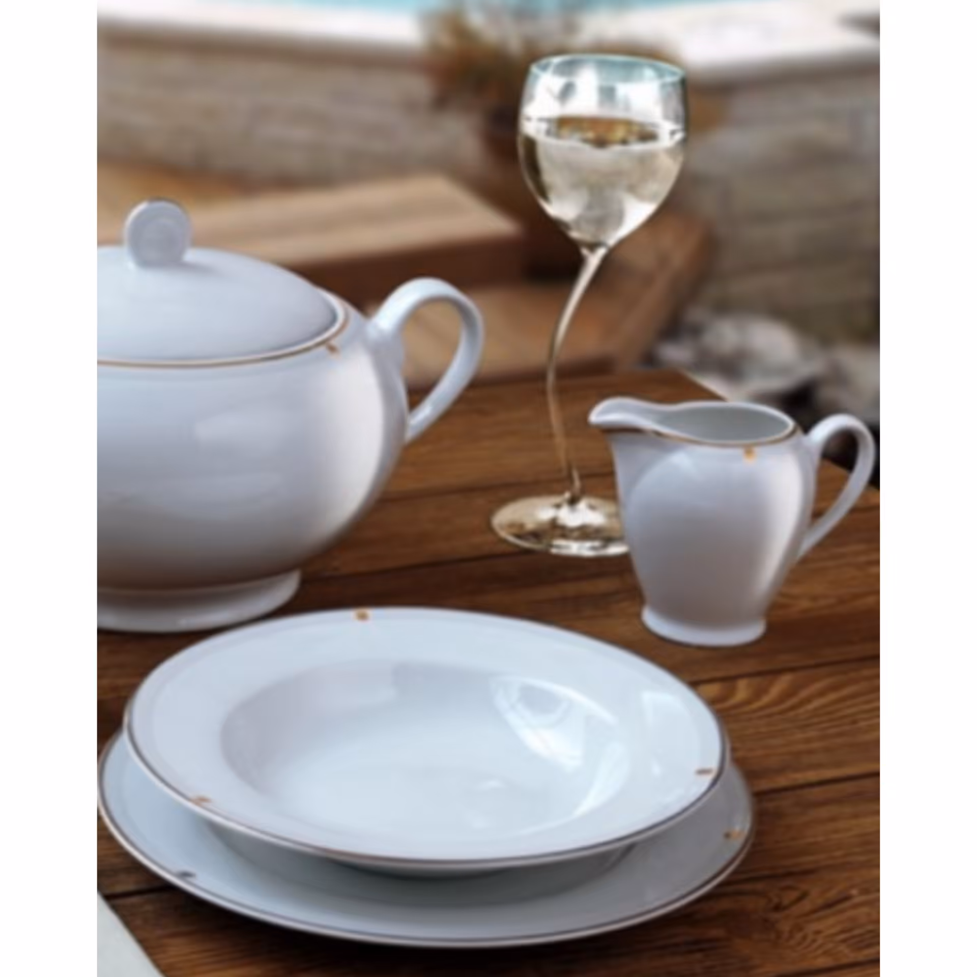 سرویس 18 نفره ی چینی زرین طرح اپرا 102 پارچه