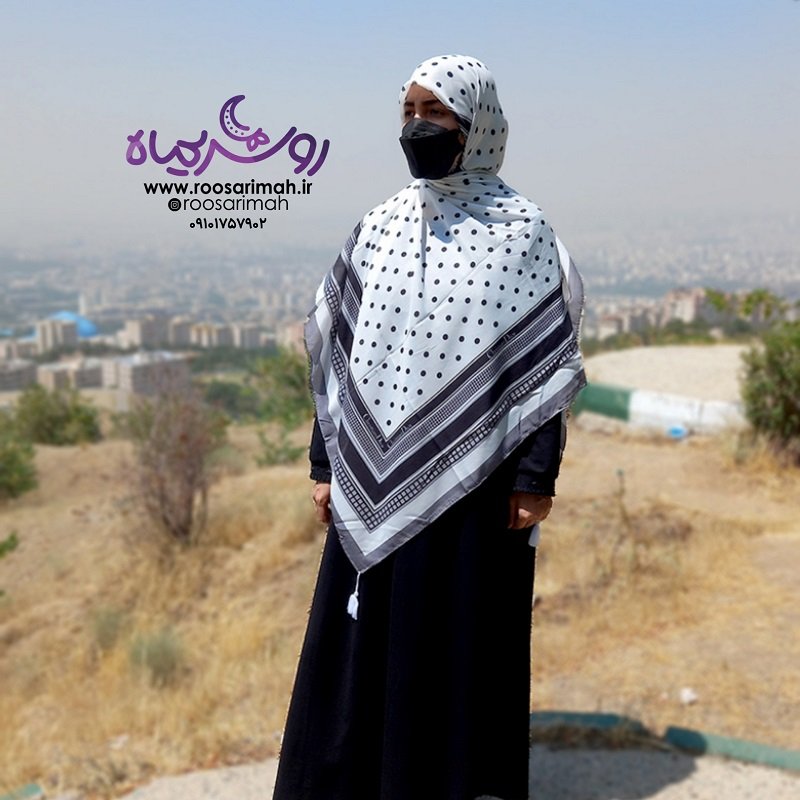 روسری حال خالی مشکی سفید از ترند ترین کارهای بازار خوش ایست روی سر و لیز نیست 