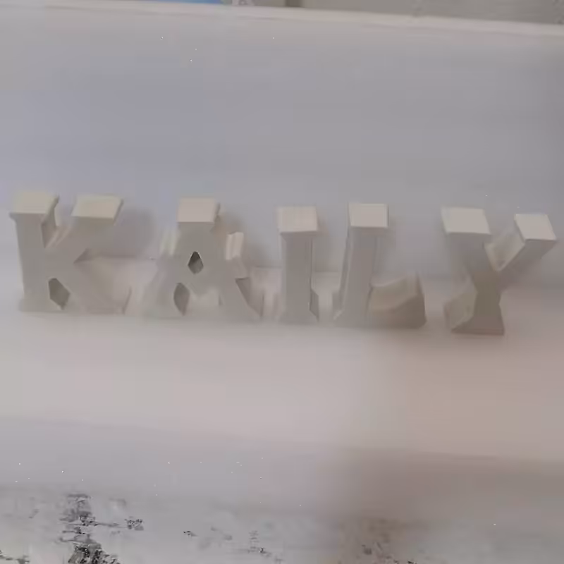 استند حروف  اسم کایلی ، حروف رومی KAILY خام