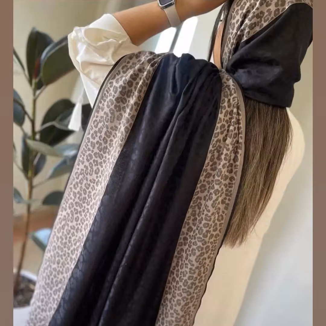 شال ژاکارد دورو حاشیه پلنگی