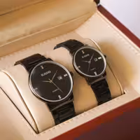  ست ساعت رادو بنداستیل مشکی صفحه مشکی . شیشه برجسته
کیفیت عالی. تقویم دار. شش ماه گارانتی موتور