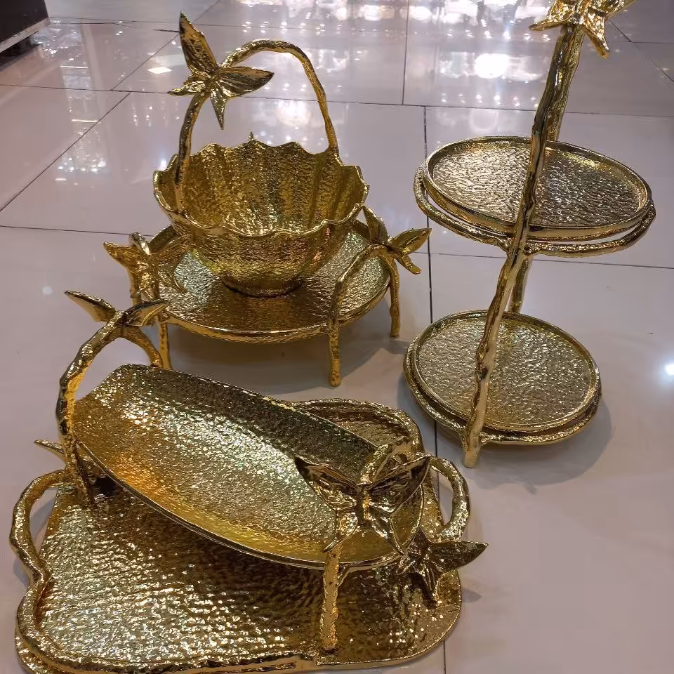 سرویس پذیرایی ایوان طلایی