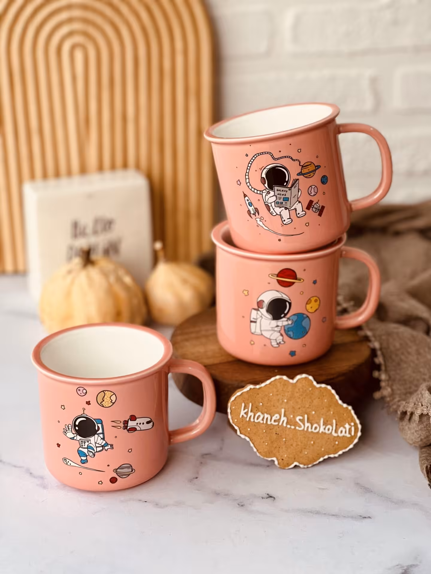 ماگ فضانورد صورتی