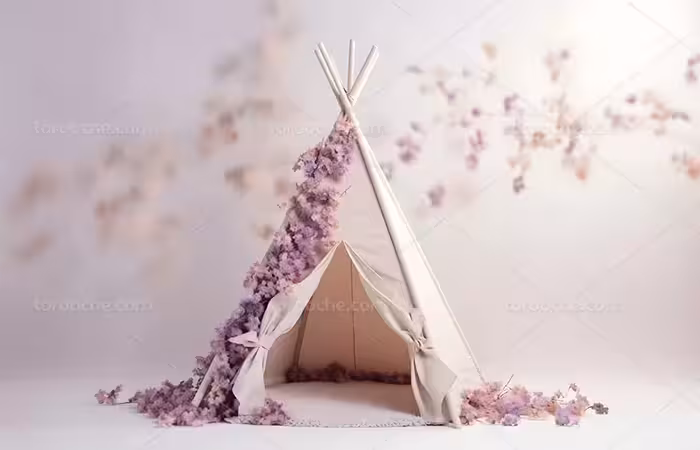 بک دراپ عکاسی کودک با گل های بنفش | گرافیک با طعم تربچه