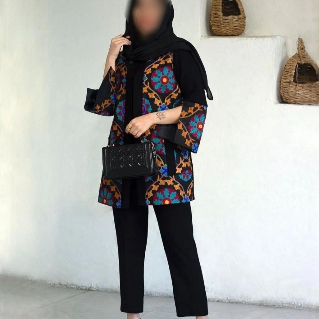 مانتو گلدوزی مزون دوز