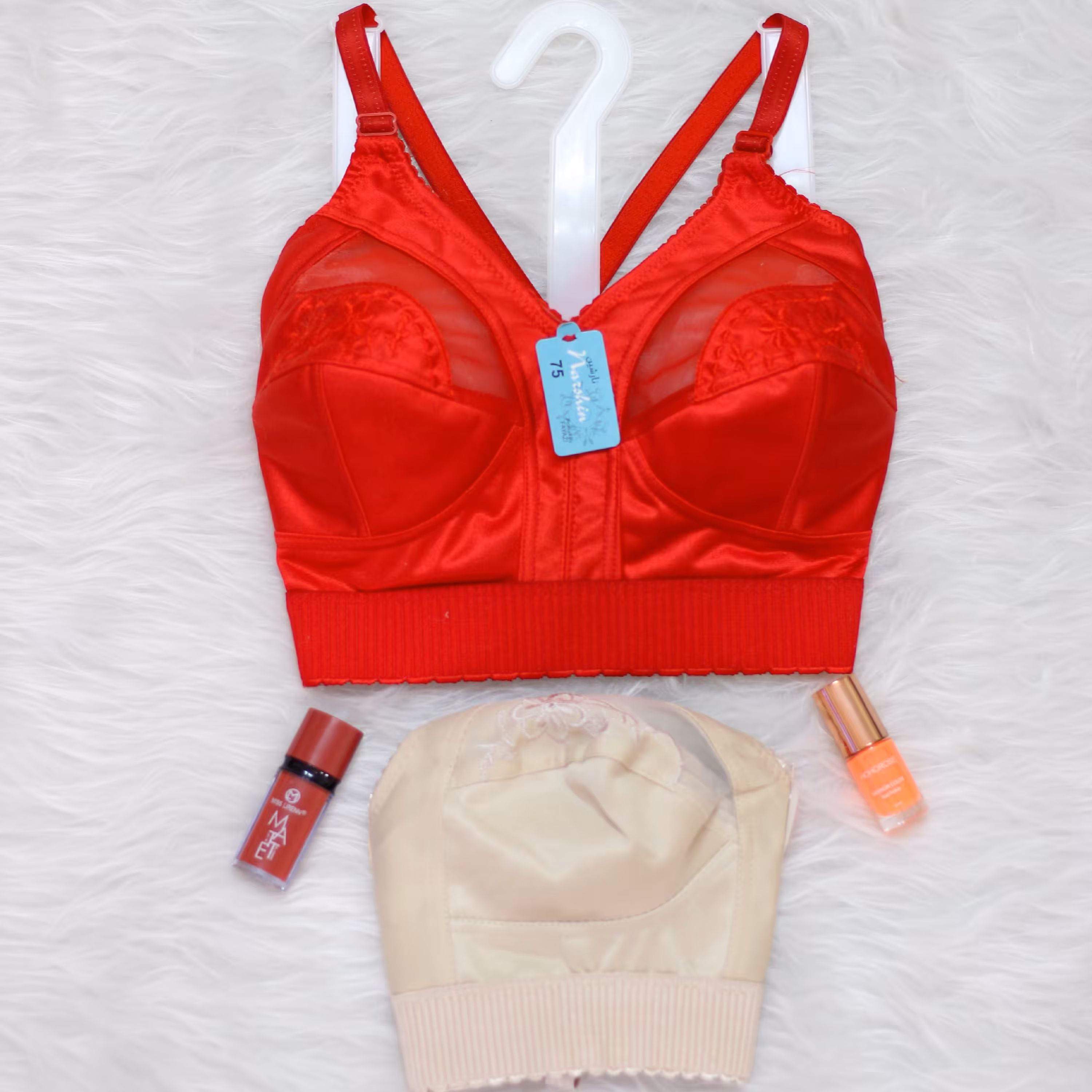 سوتین گلدوزی کش پهن سایز 70تا 85 رنگ قرمز و کرمی 