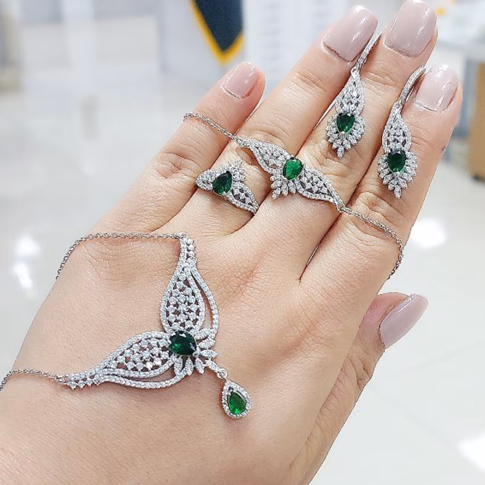 سرویس زنجیری نقره عیار925 نگین رنگی روکش طلا رنگ ثابت و فاکتور معتبر