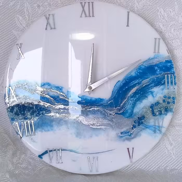 ساعت دیواری طراحی جذاب رزینی 40سانت