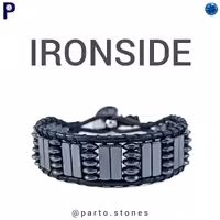 دستبند خاص آیرون ساید با سنگ هماتیت در دو تراش و چرم طبیعی