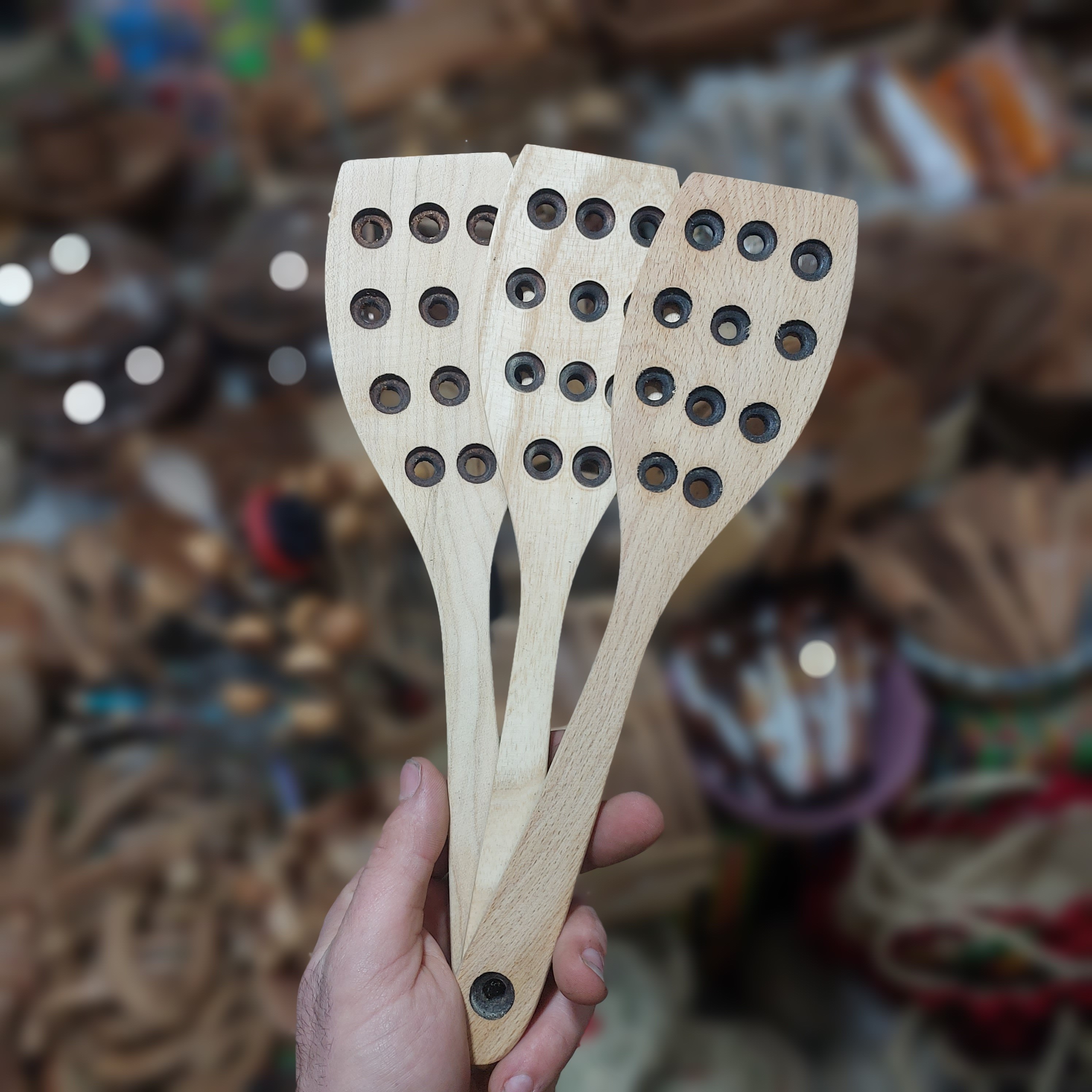 کفگیر سوراخدار  