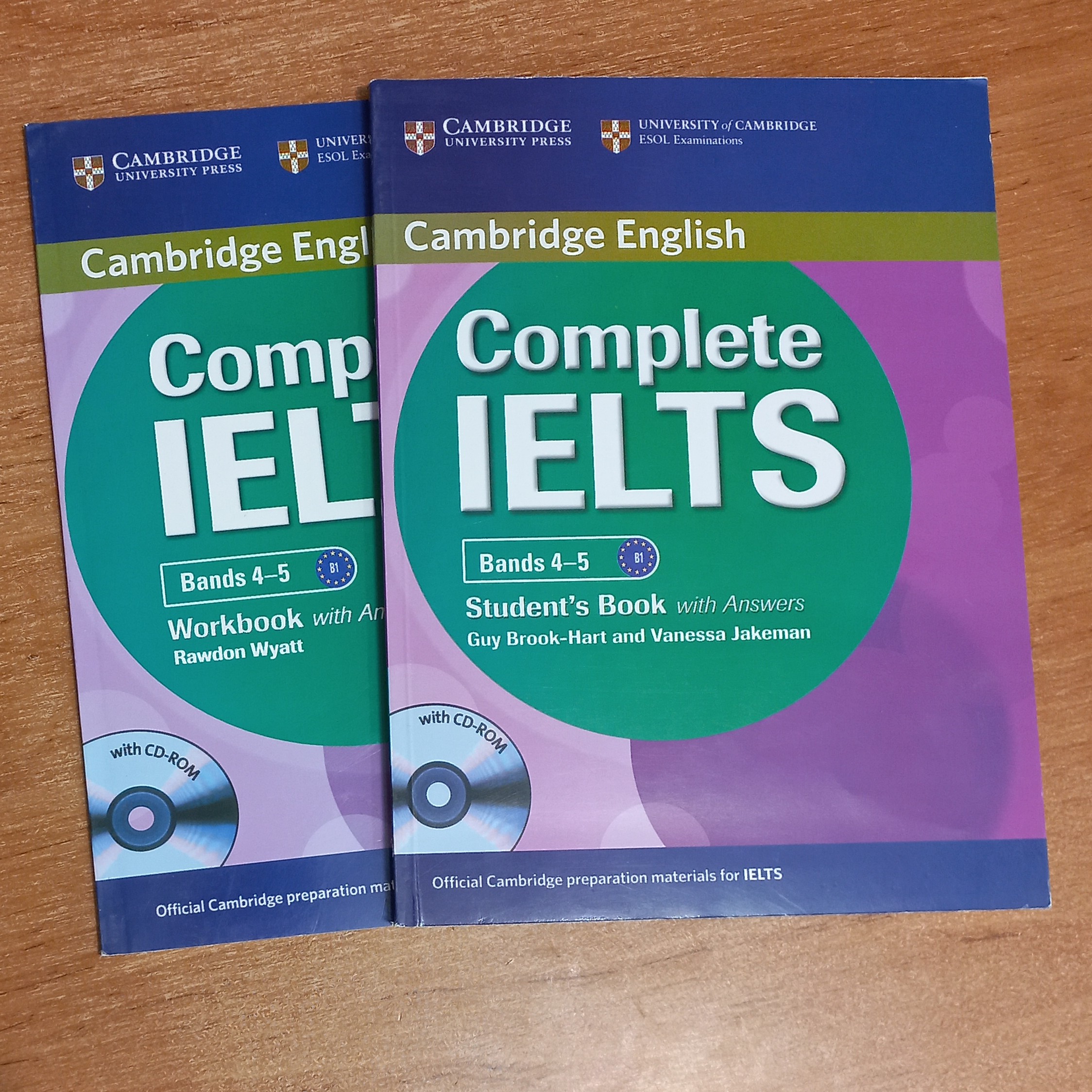 کتاب کامپلیت آیلتس Complete IELTS Bands 4-5 به همراه با کتاب کار
