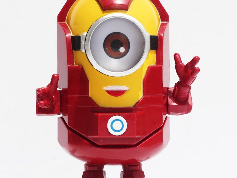 شخصیت مینیون بزرگ جعبه ای مدل iron man