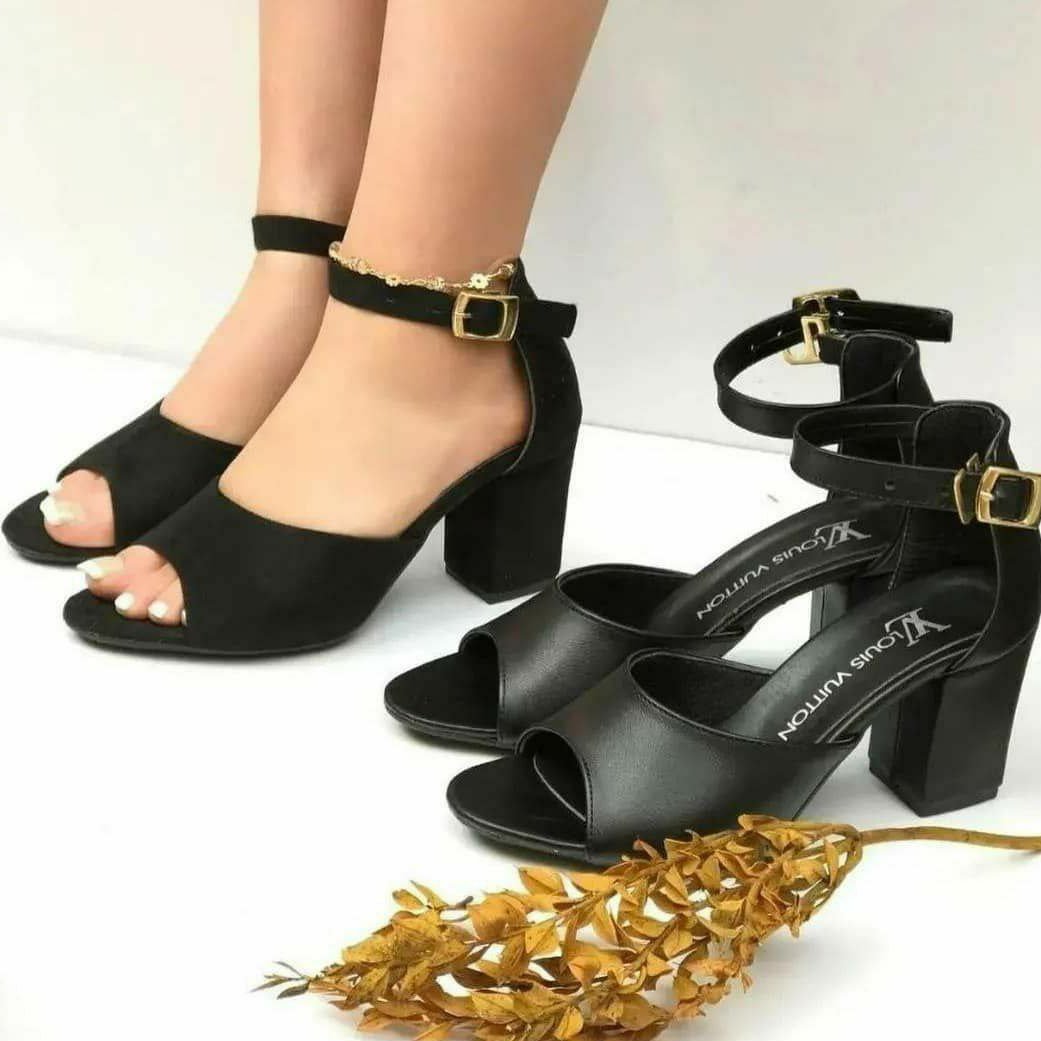 کفش جذاب مجلسی و پاشنه دار شیک زنانه