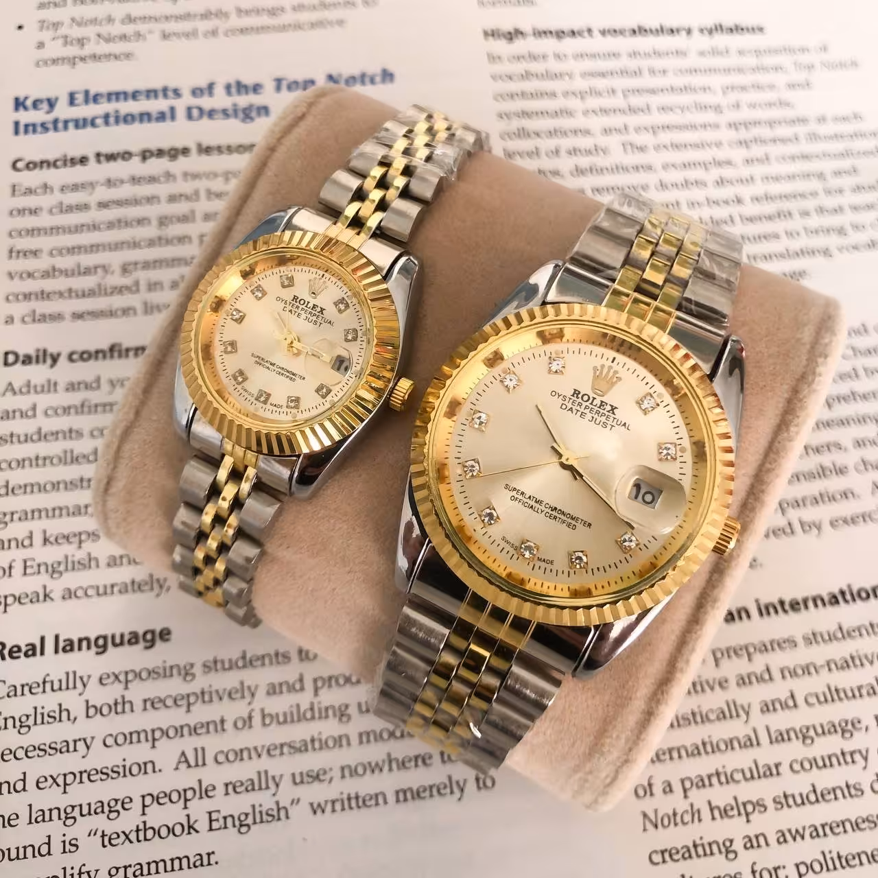 کد: 10913  .   10914
ست ساعت رولکس بنداستیل دورنگ صفحه طلایی شیشه ذره بینی
کیفیت عالی. تقویم دار. شش ماه گارانتی موتور
