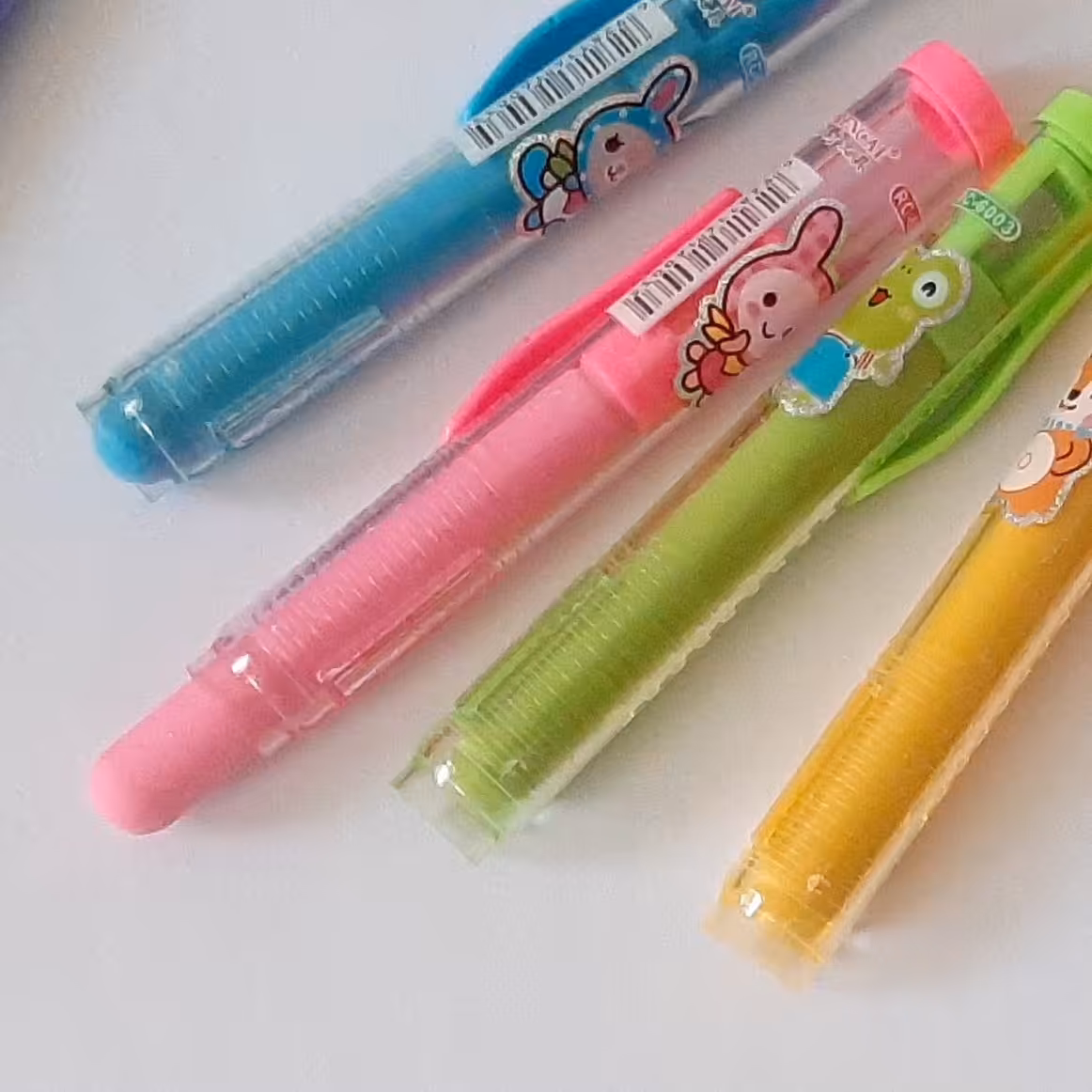 پاک کن کاتری شفاف در 4 رنگ زیبا با طرح عروسکی  جذاب