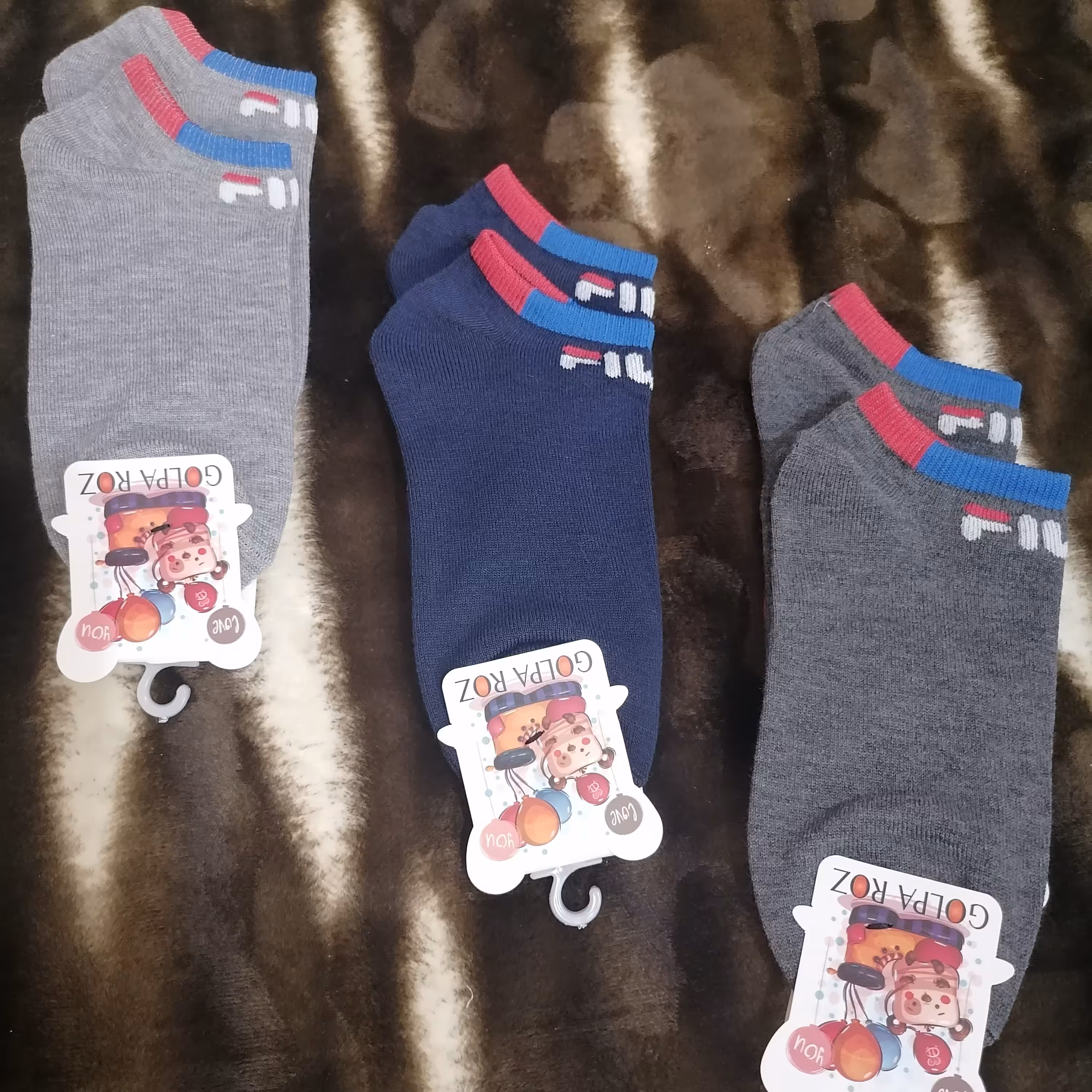 جوراب خط دار