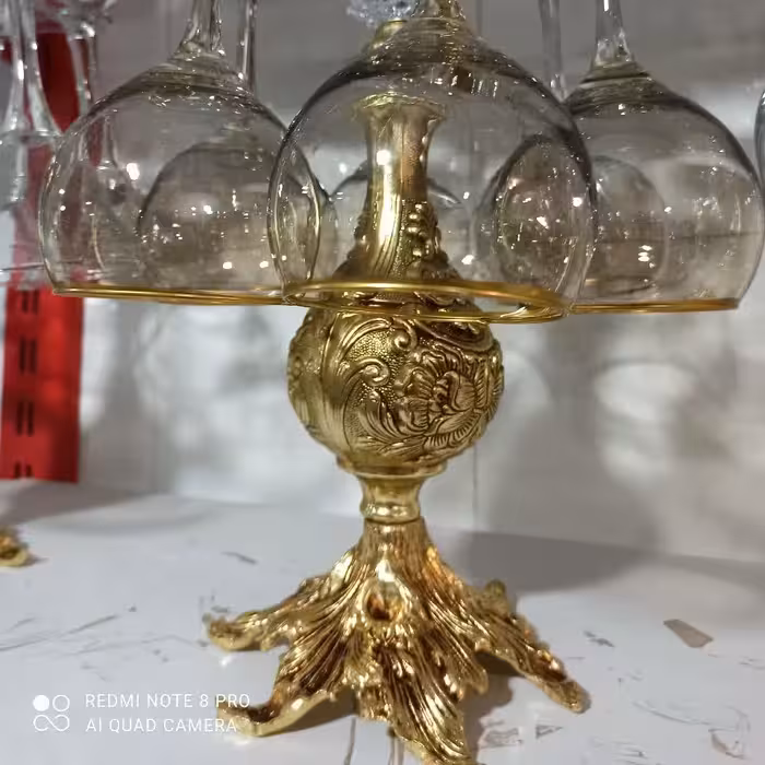 جام لب طلا با پایه برنزی 