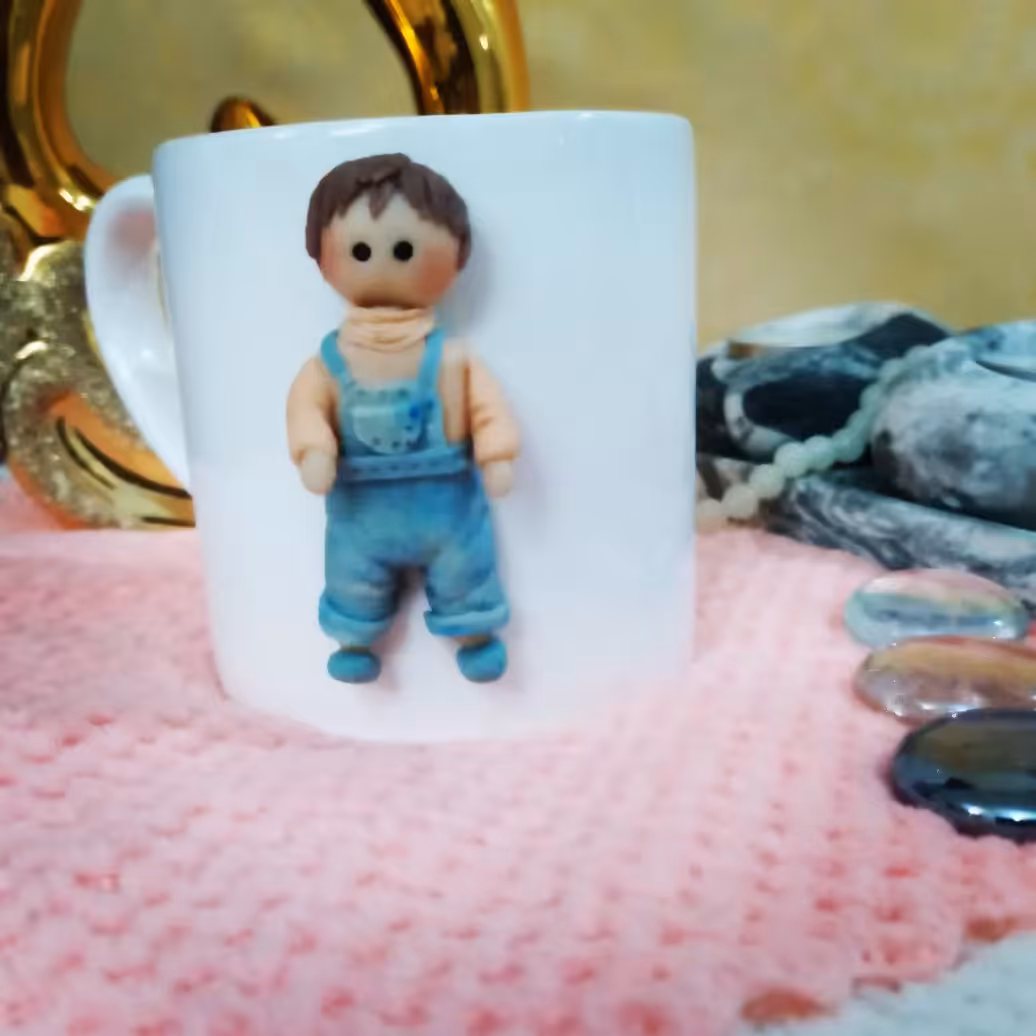 ماگ عروسکی پسرانه خمیری قابل شستشو قابل سفارش در طرح و رنگ مختلف