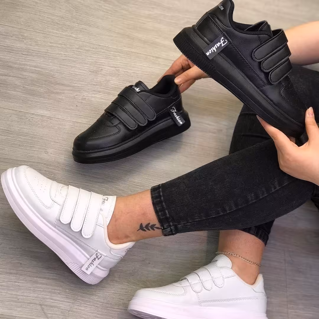 اسپرت زنانه و دخترانه دو چسب 