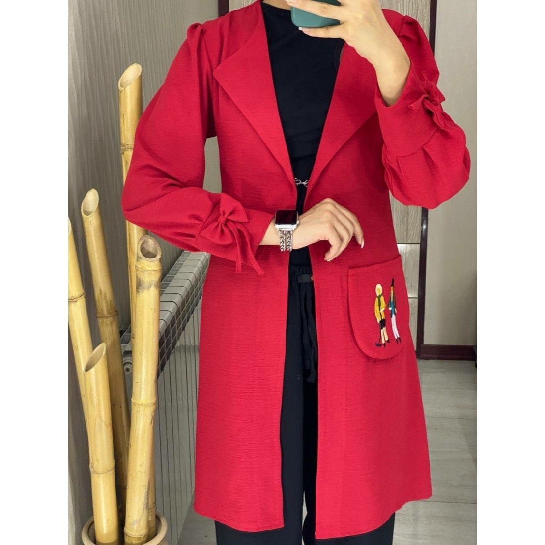 مانتو ابروبادی جلو باز طرح بابا لنگ دراز