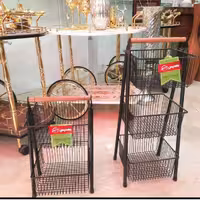 سبد سیب زمینی و پیاز 2طبقه دسته چوبی به همراه ارسال رایگان 