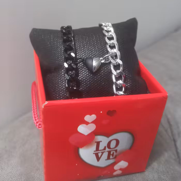 ست دستبند مگنتی سفید مشکی ولنتاین