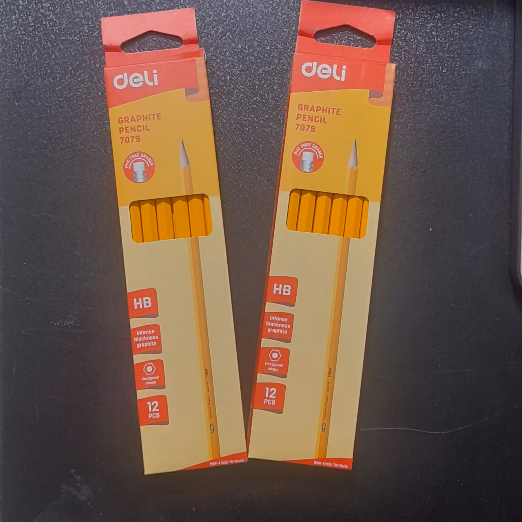 مداد مشکی پاکن دار دلی