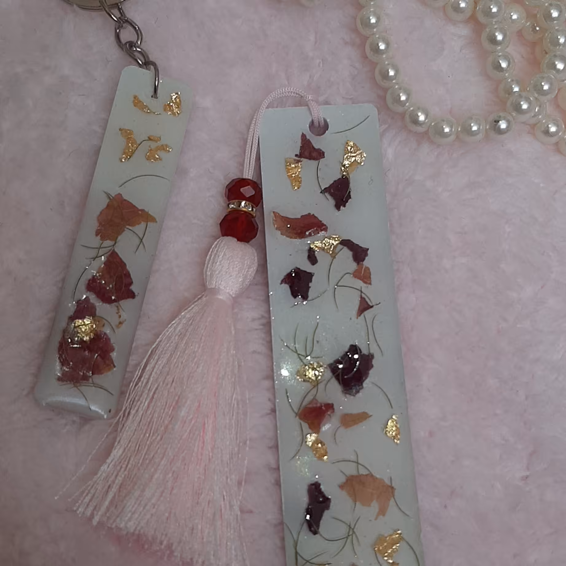 ست بوک مارک و جاکلیدی رزین سفید 