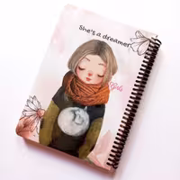 دفتر  سیمی A5 جلد سخت دات نوت (she is a dreamer )