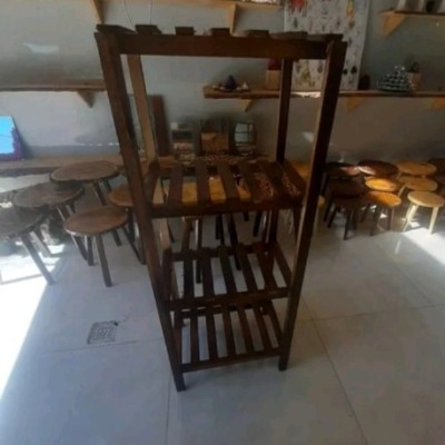 استند چهار طبقه چوبی سایز کوچیک